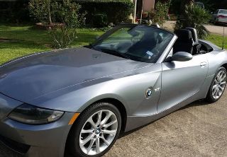 Used 2007 BMW Z4 3.0i in Missouri City, Texas