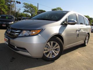 Used 2016 Honda Odyssey SE in Paramus, New Jersey