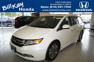Used 2016 Honda Odyssey Touring in Bourbonnais, Illinois