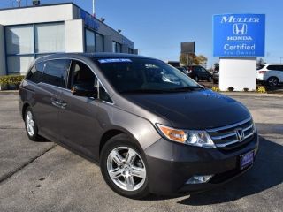 Used 2012 Honda Odyssey Touring in Highland Park, Illinois