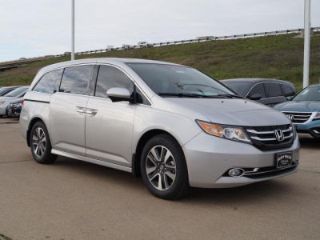 Used 2015 Honda Odyssey Touring in Dallas, Texas