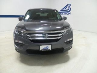 Used 2017 Honda Pilot EXL in Oshkosh, Wisconsin
