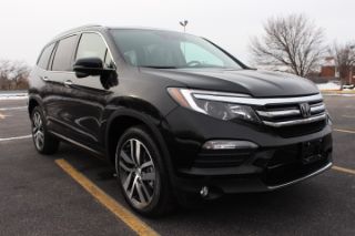Used 2017 Honda Pilot Touring in Seekonk, Massachusetts