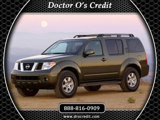 Used 2007 Nissan Pathfinder SE in Madison, Wisconsin