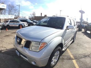 Used 2006 Nissan Pathfinder LE in Chicago, Illinois