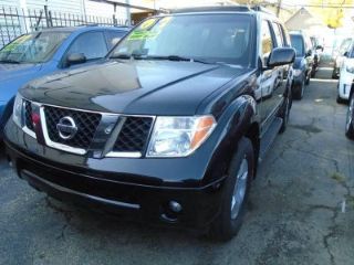 Used 2007 Nissan Pathfinder SE in Chicago, Illinois