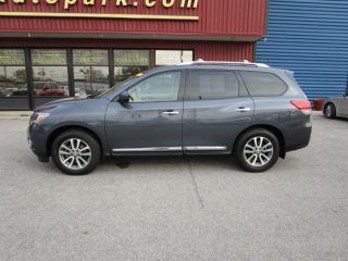 Used 2013 Nissan Pathfinder SL in Omaha, Nebraska