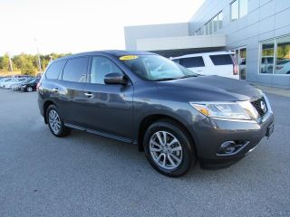 Used 2014 Nissan Pathfinder S in Columbus, Georgia