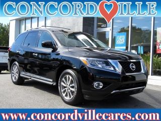 Used 2013 Nissan Pathfinder SL in Concordville, Pennsylvania