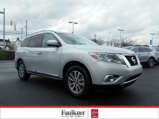 Used 2013 Nissan Pathfinder SL in Harrisburg, Pennsylvania