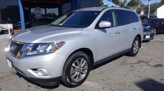 Used 2013 Nissan Pathfinder S in Norfolk, Virginia