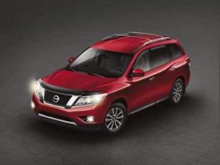 Used 2015 Nissan Pathfinder SL in Fairfield, Connecticut