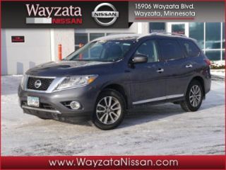 Used 2013 Nissan Pathfinder SL in Wayzata, Minnesota