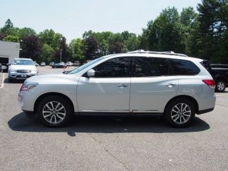 Used 2013 Nissan Pathfinder SL in Summit, New Jersey