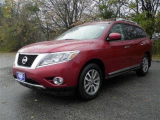 Used 2013 Nissan Pathfinder SL in Fort Dodge, Iowa