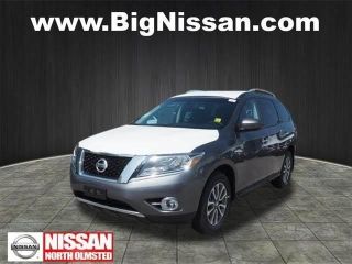 Used 2016 Nissan Pathfinder Platinum in North Olmsted, Ohio