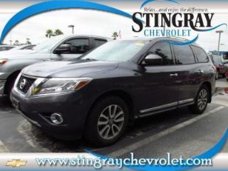 Used 2014 Nissan Pathfinder SL in Plant City, Florida