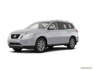 Used 2016 Nissan Pathfinder S in Philadelphia, Pennsylvania