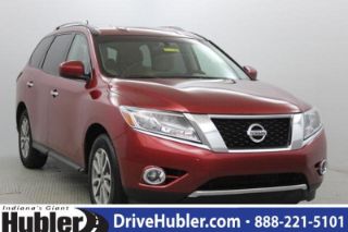Used 2016 Nissan Pathfinder SV in Shelbyville, Indiana