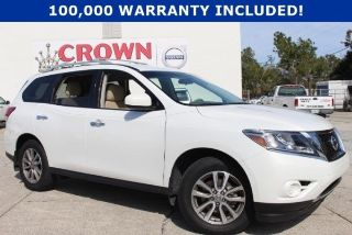 Used 2014 Nissan Pathfinder SV in Clearwater, Florida