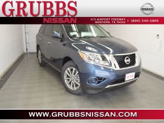 Used 2015 Nissan Pathfinder S in Bedford, Texas
