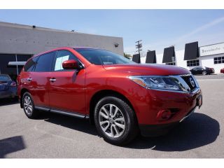 Used 2014 Nissan Pathfinder in Van Nuys, California