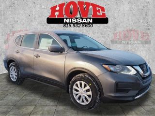 Used 2018 Nissan Rogue S in Bradley, Illinois