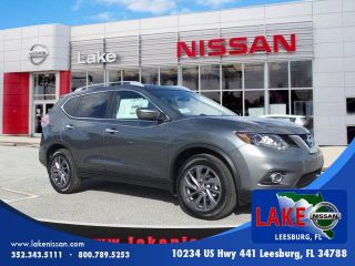 Used 2016 Nissan Rogue SL in Leesburg, Florida