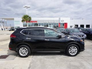 Used 2017 Nissan Rogue SV in Harvey, Louisiana