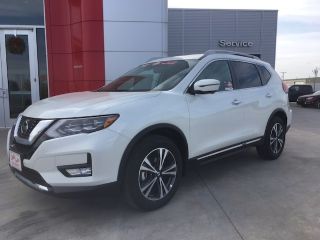 Used 2018 Nissan Rogue SL in Elk City, Oklahoma