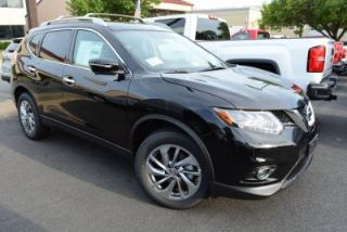 Used 2015 Nissan Rogue SL in Charlottesville, Virginia