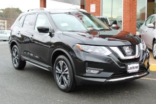 Used 2017 Nissan Rogue SV in Stafford, Virginia