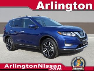 Used 2017 Nissan Rogue SL in Arlington Heights, Illinois