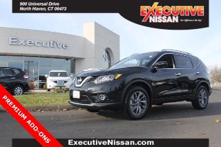 Used 2016 Nissan Rogue SL in North Haven, Connecticut