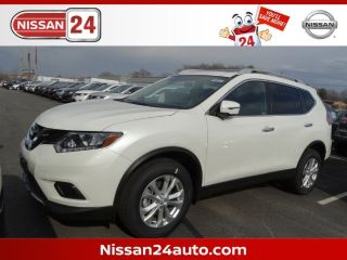 Used 2016 Nissan Rogue SV in Brockton, Massachusetts