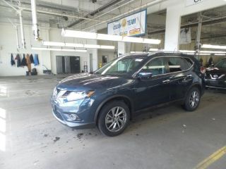 Used 2015 Nissan Rogue SL in Windsor Locks, Connecticut