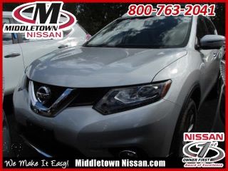Used 2016 Nissan Rogue SV in Middletown, Connecticut