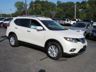 Used 2015 Nissan Rogue SV in Groton, Connecticut
