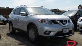 Used 2016 Nissan Rogue SL in Niles, Illinois
