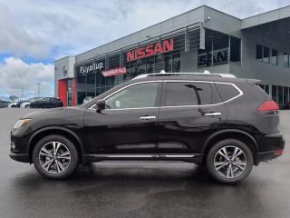 Used 2017 Nissan Rogue SL in Puyallup, Washington