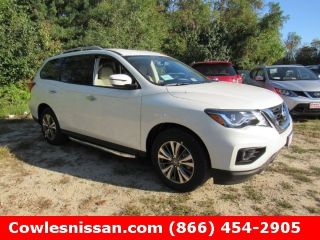 Used 2018 Nissan Pathfinder SV in Woodbridge, Virginia