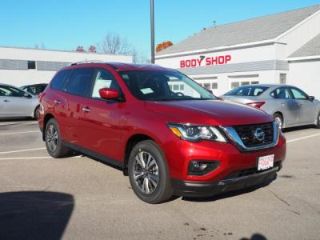 Used 2017 Nissan Pathfinder SV in Concord, New Hampshire