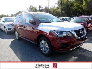 Used 2018 Nissan Pathfinder S in Harrisburg, Pennsylvania