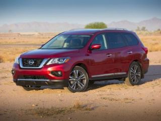 Used 2017 Nissan Pathfinder SL in Fargo, North Dakota