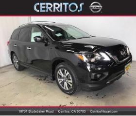 Used 2017 Nissan Pathfinder S in Cerritos, California