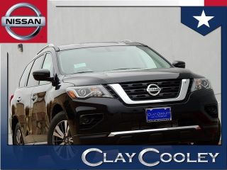 Used 2017 Nissan Pathfinder S in Dallas, Texas