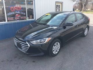 Used 2017 Hyundai Elantra SE in Terre Haute, Indiana