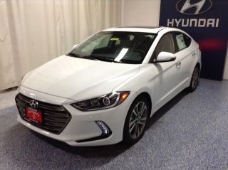 Used 2017 Hyundai Elantra in Highland Park, Illinois