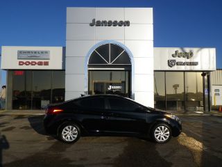 Hyundai Elantra GLS 2011