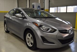 Used 2015 Hyundai Elantra SE in Monroe, Michigan